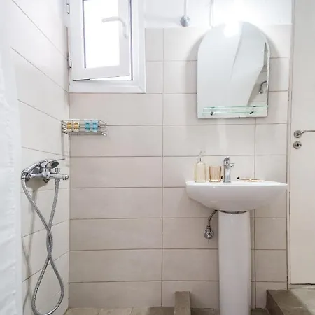 Apartment Athenais *